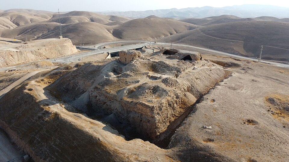 Qal'at ad-Damm — Inn of the Good Samaritan