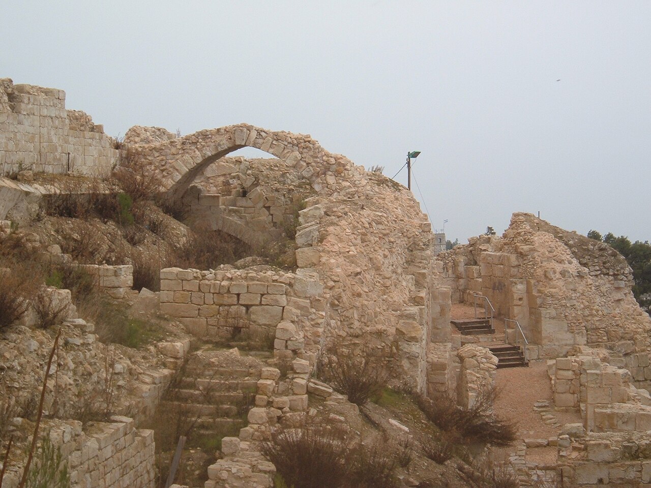 Safed Castle